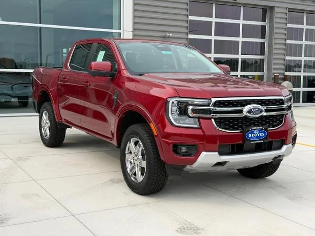 New 2026 Ruby Red Metallic Tinted Clearcoat Ford Lariat® image 26