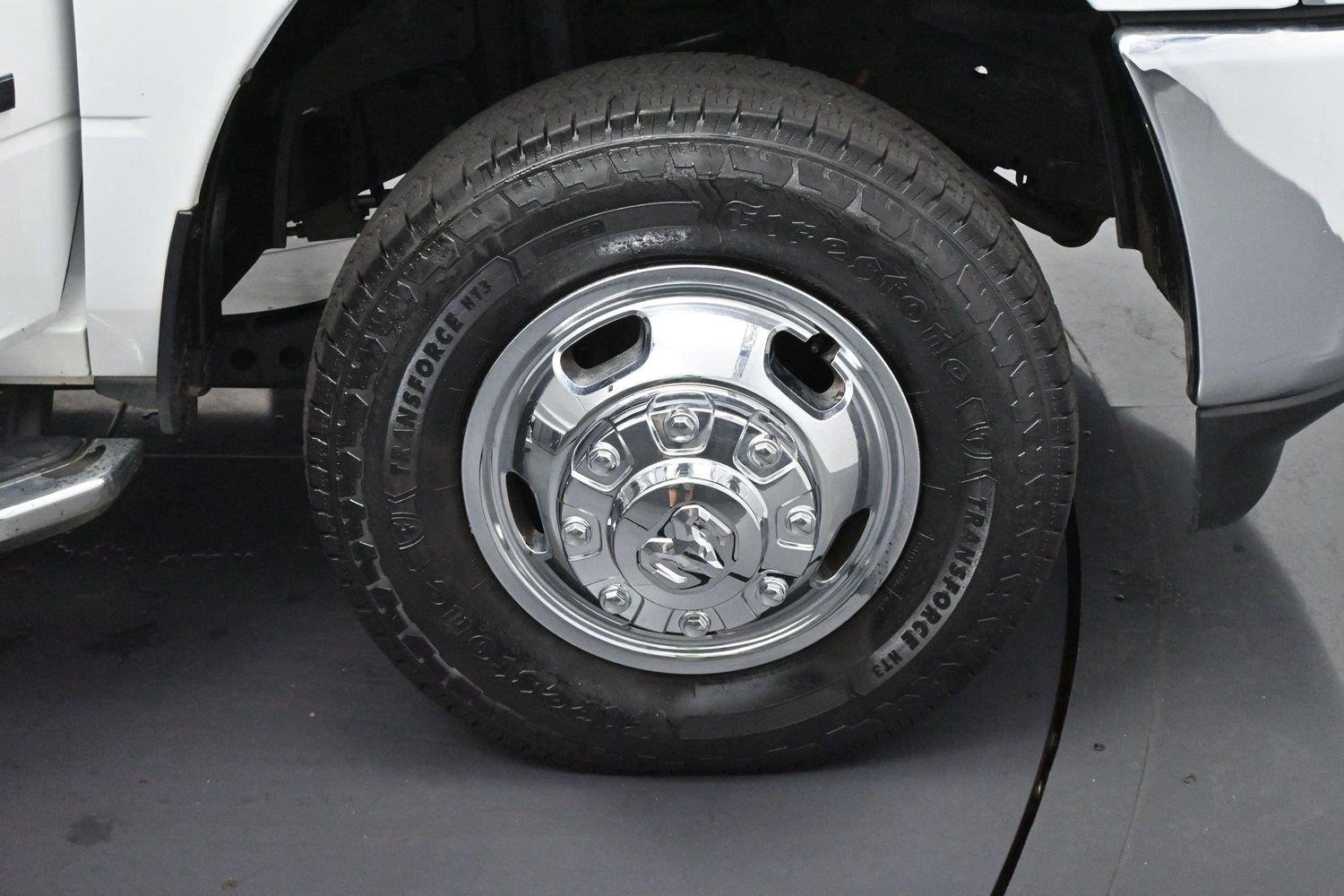 Used 2024 Bright White Clearcoat Ram Big Horn image 30