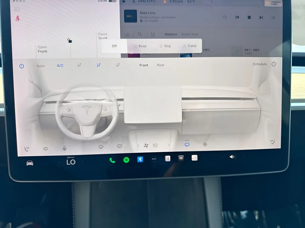 Used 2022 White Tesla Long Range image 18