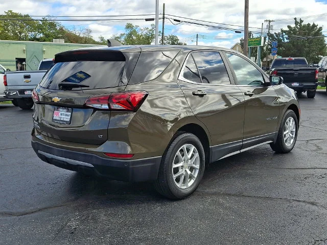 Used 2023 Brown Chevrolet LT image 7