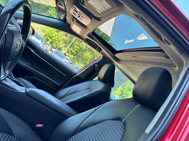 Used 2020 Red Toyota SE image 16