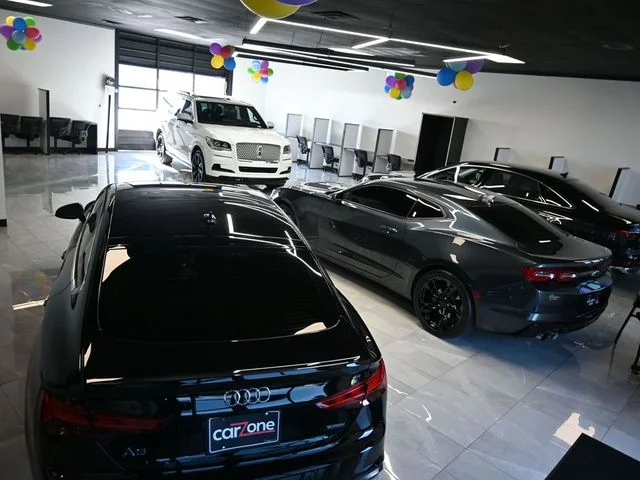 New 2026 Red Mitsubishi 2.0 ES image 6