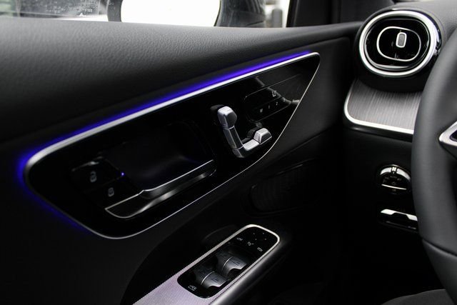 New 2026 Black Mercedes-Benz GLC 300 image 24