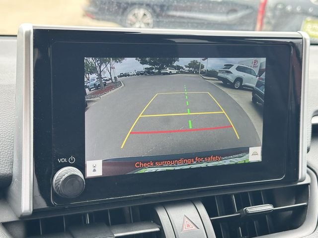 Used 2025 Red Toyota XLE image 18