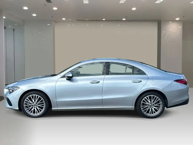 Used 2025 Gray Mercedes-Benz CLA 250 image 3