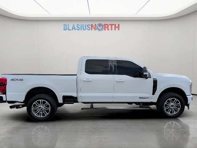 2025 Ford F-250 Super Duty Platinum - Photo 6