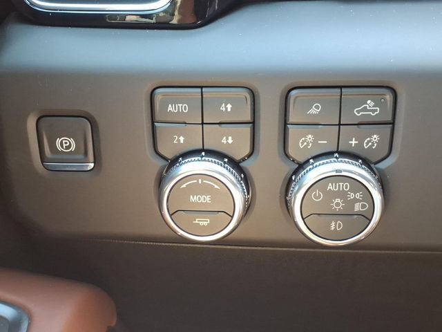 New 2026 Glacier White Tricoat GMC Denali Ultimate image 14