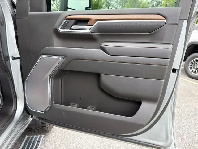 Used 2024 Sterling Gray Metallic Chevrolet High Country image 14