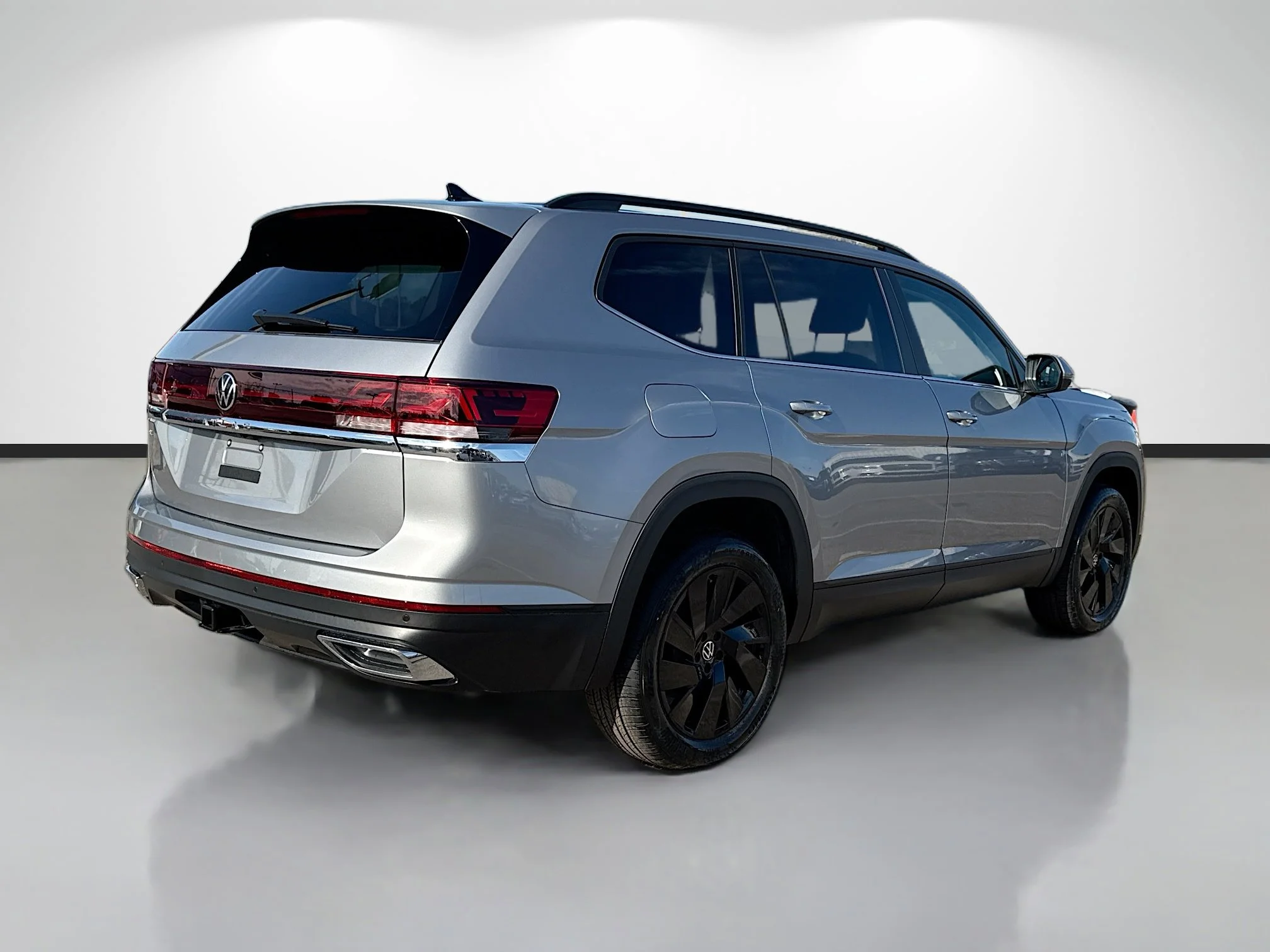 New 2026 Mist Volkswagen 2.0T SE w/Technology image 3