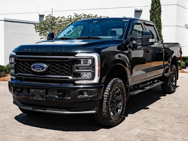 2023 Ford Super Duty F-250 SRW LARIAT