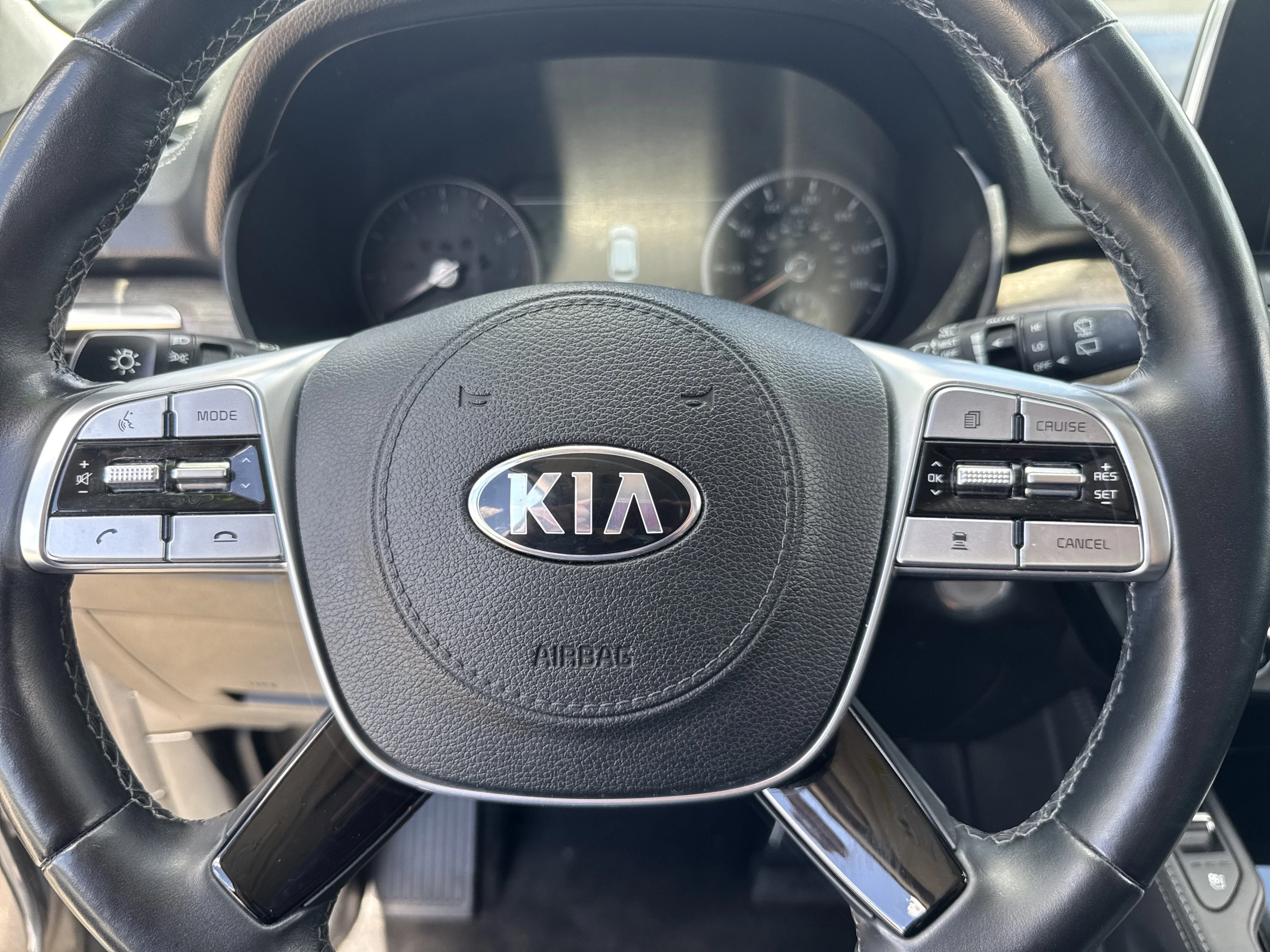 Used 2021 Gravity Gray Kia SX image 15