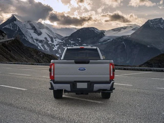 New 2026 Avalanche Ford XLT image 5