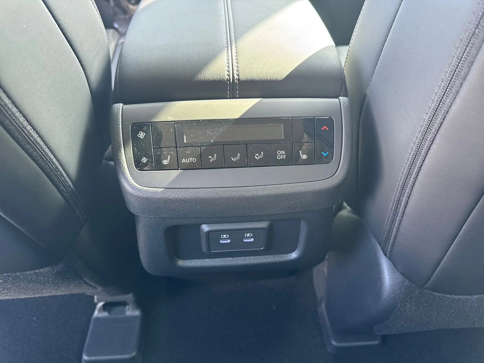 New 2026 Nissan Pathfinder SL 4D Sport Utility