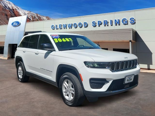 2024 Jeep Grand Cherokee Laredo