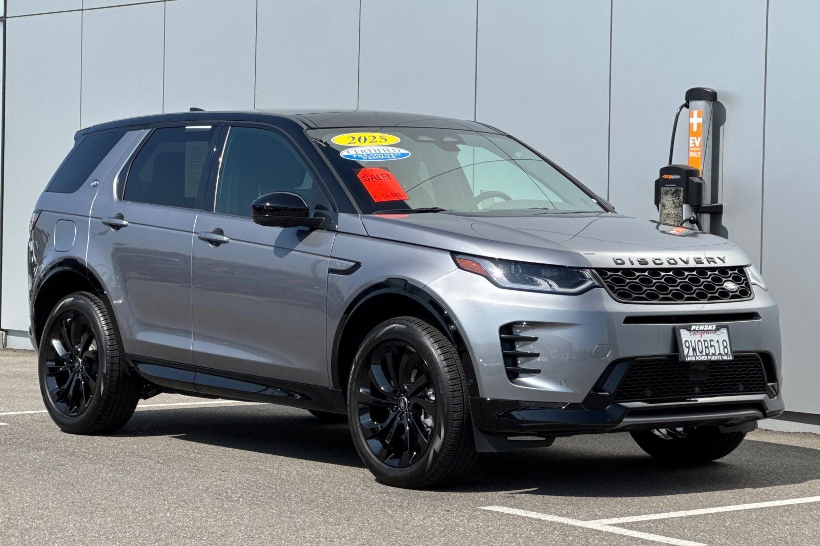 Certified Used 2025 Gray Land Rover SE image 7