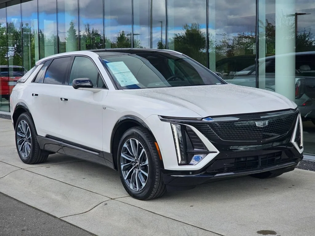 Certified Used 2024 Crystal White Tricoat Cadillac Sport 1 image 7