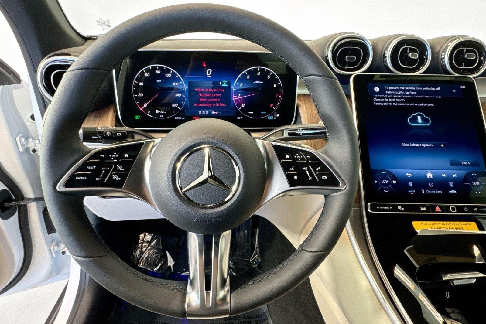 New 2026 Polar White Mercedes-Benz GLC 300 image 11