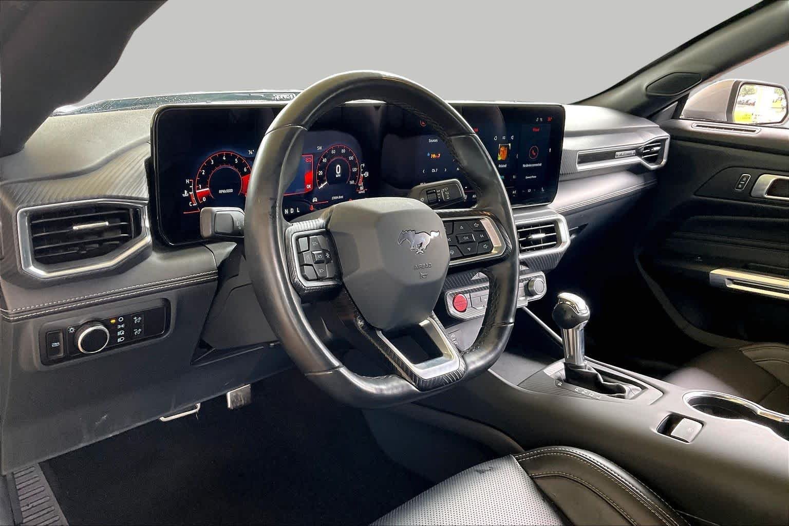 Used 2025 Iconic Silver Metallic Ford EcoBoost Premium image 15
