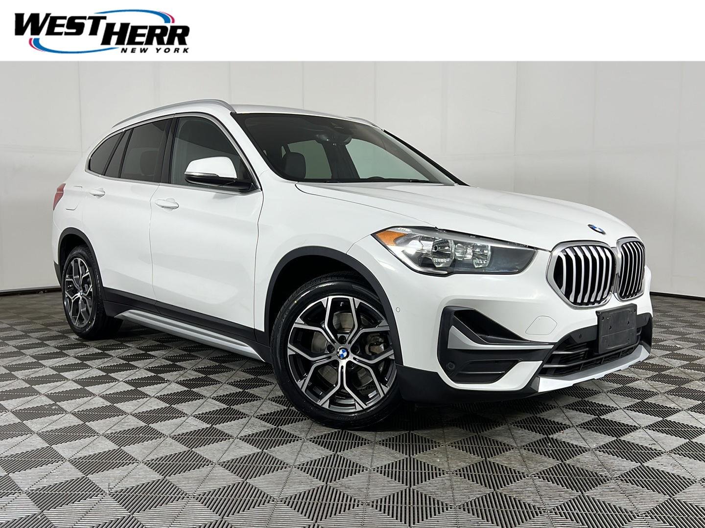 Used 2021 Alpine White BMW xDrive28i image 1