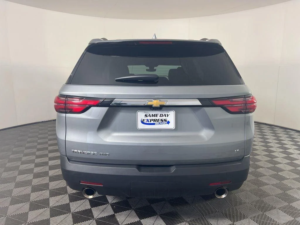 Used 2023 Sterling Gray Metallic Chevrolet LT Leather image 29