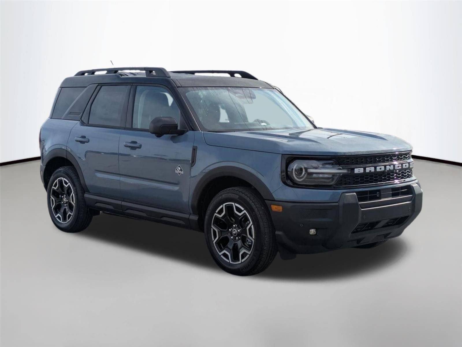 New 2025 Azure Gray Metallic Tri-Coat Ford Outer Banks® image 5