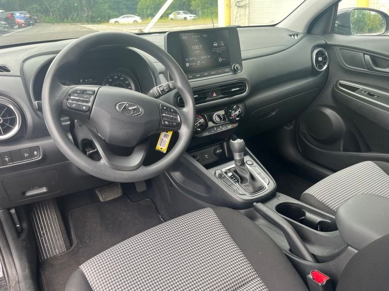 Certified Used 2023 Black Hyundai SE image 11