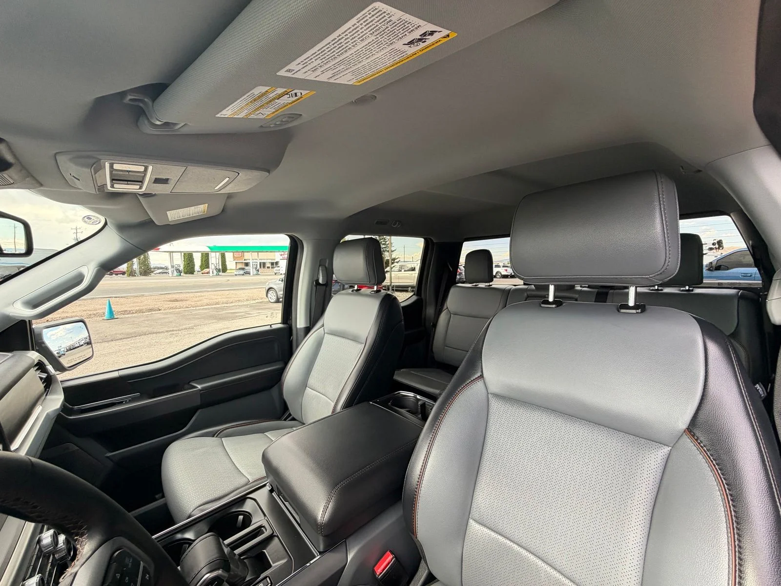Used 2025 Black Ford Lariat image 13