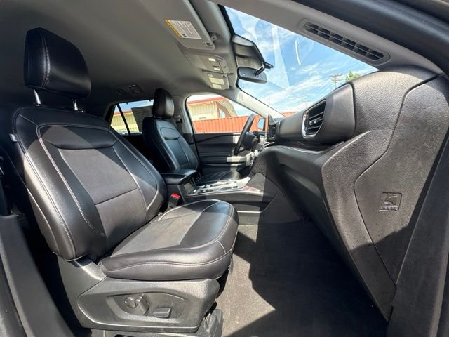 Used 2024 Gray Ford Limited image 13