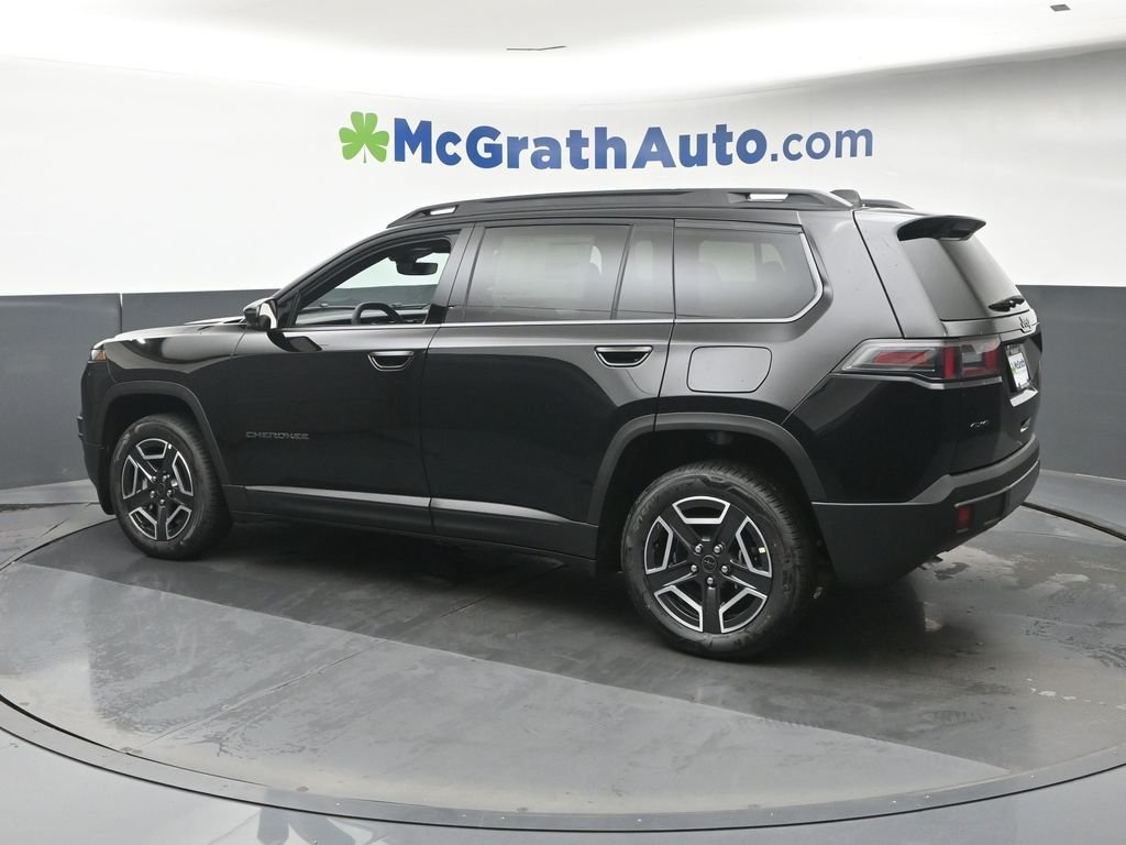 New 2026 Diamond Black Crystal Pearlcoat Jeep Limited image 20