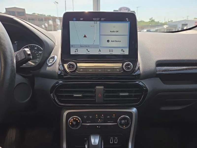 Used 2019  Ford Titanium image 14