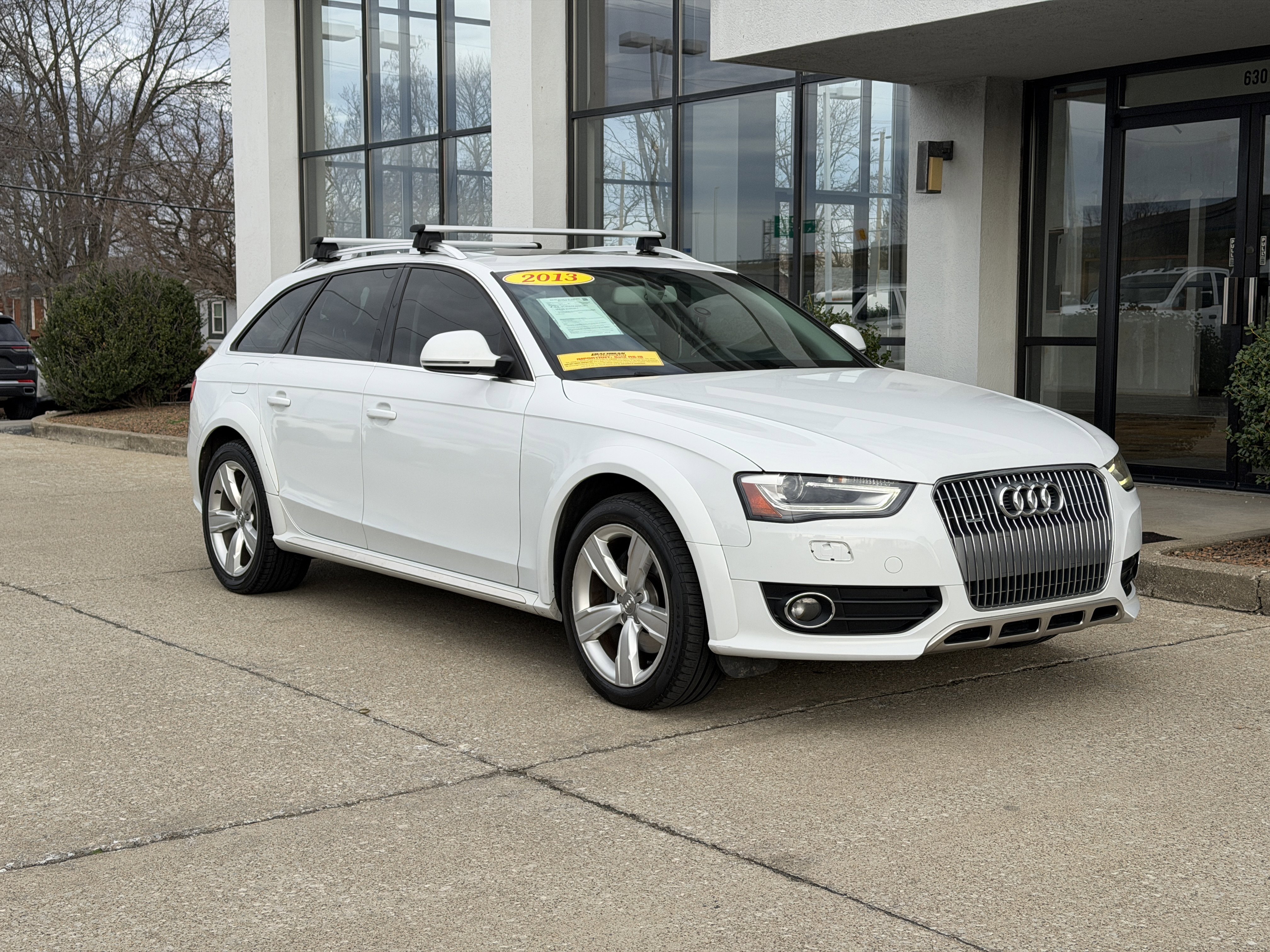 Used 2013 Audi allroad Premium with VIN WA1UFAFL7DA207857 for sale in Jeffersonville, IN