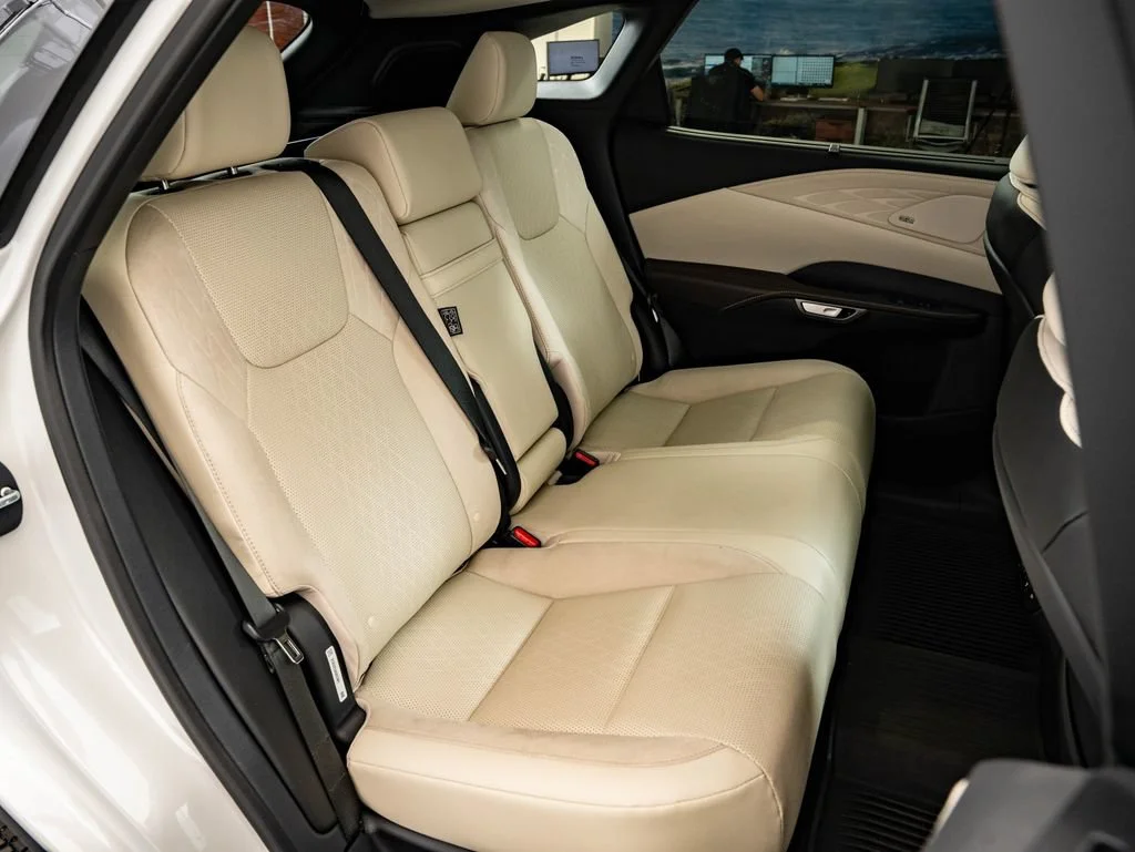 Certified Used 2026 Eminent White Pearl Lexus 350h Luxury image 45