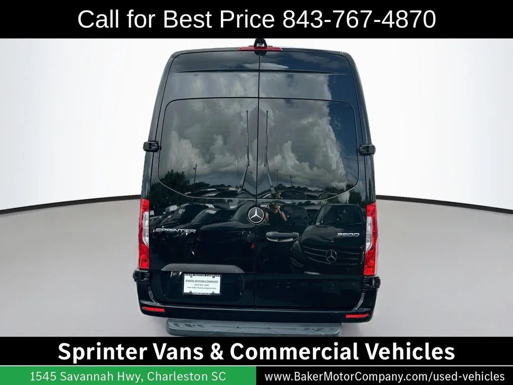 Used 2019 Jet Black Mercedes-Benz Cargo 170 WB EXT image 10