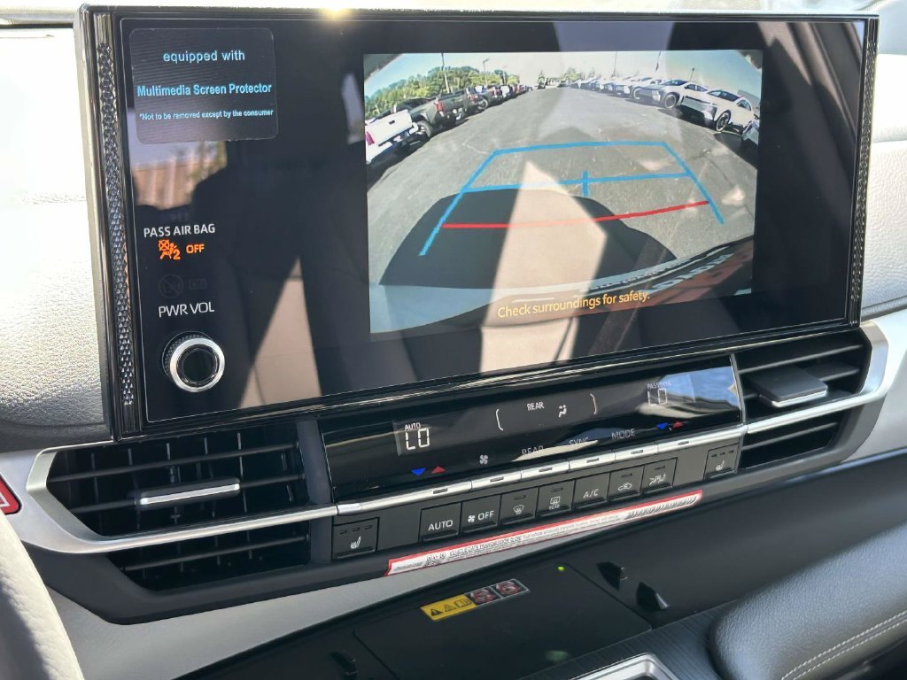 New 2026 Wind Chill Pearl Toyota XLE image 23