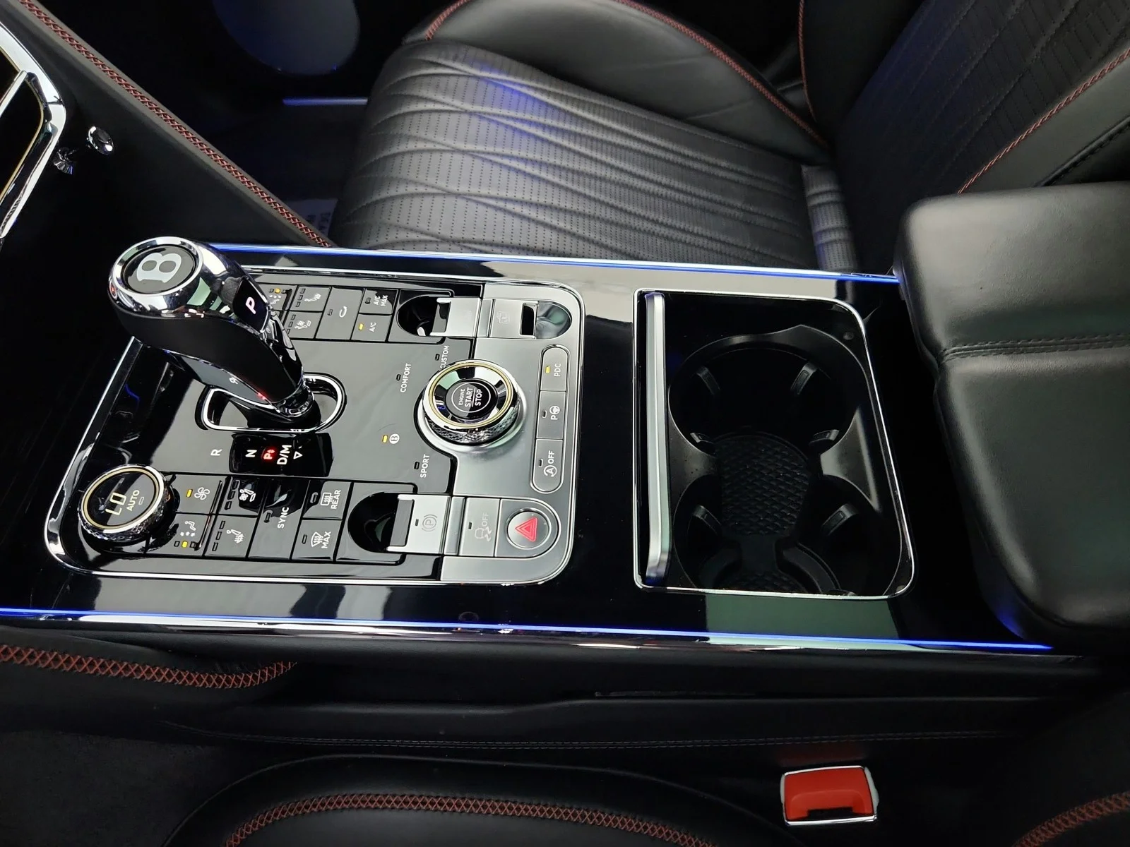 2021 Bentley Flying Spur Base - Photo 18