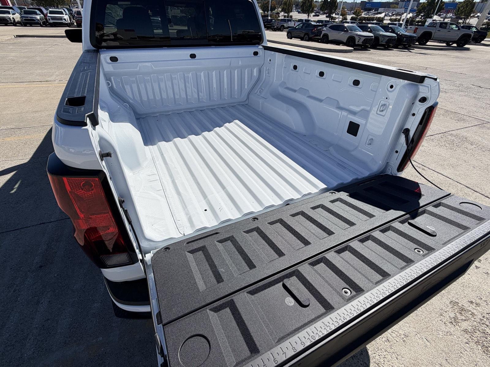 2026 Chevrolet Colorado LT - Photo 23
