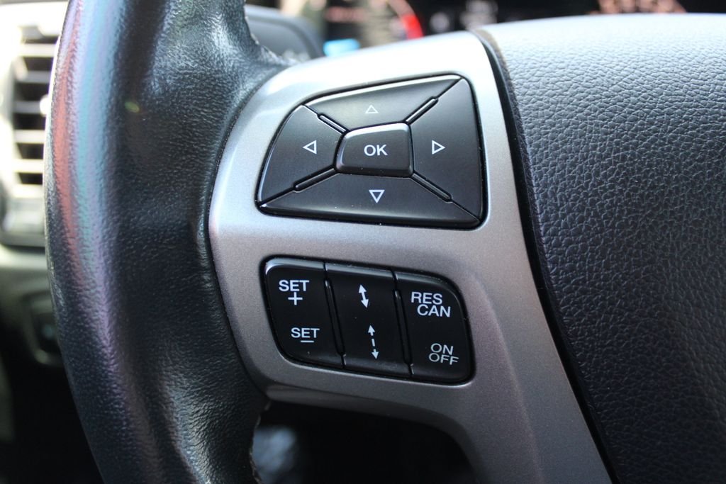 Used 2019 Gray Ford XLT image 21