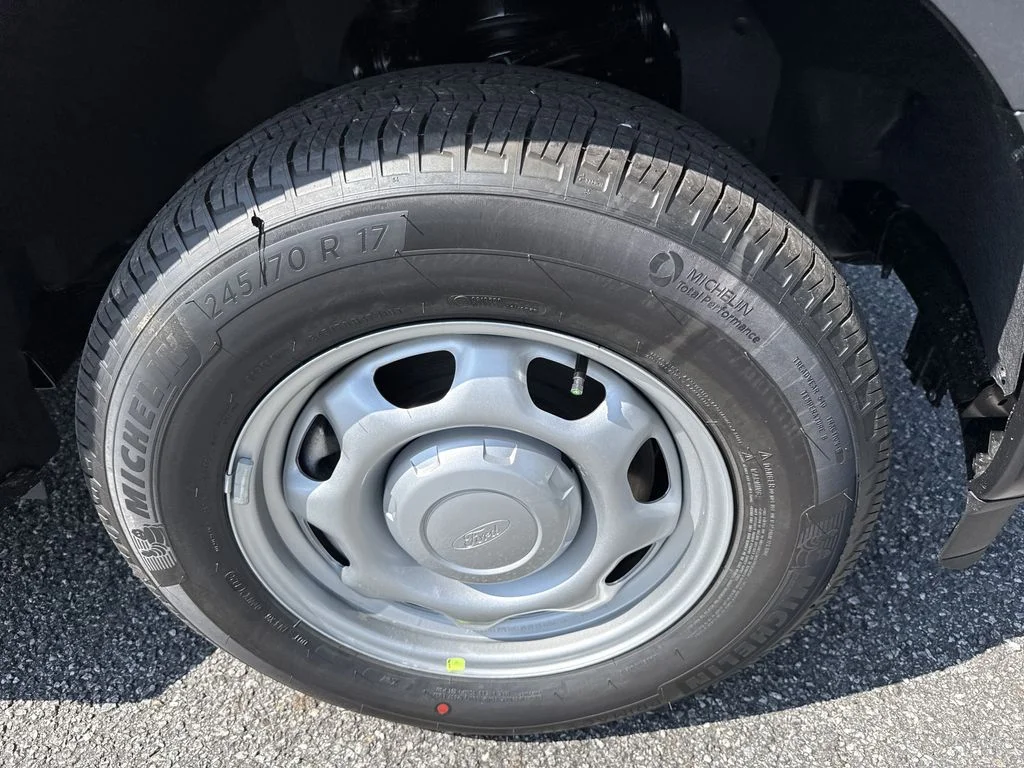 New 2026 Gray Ford XL image 12