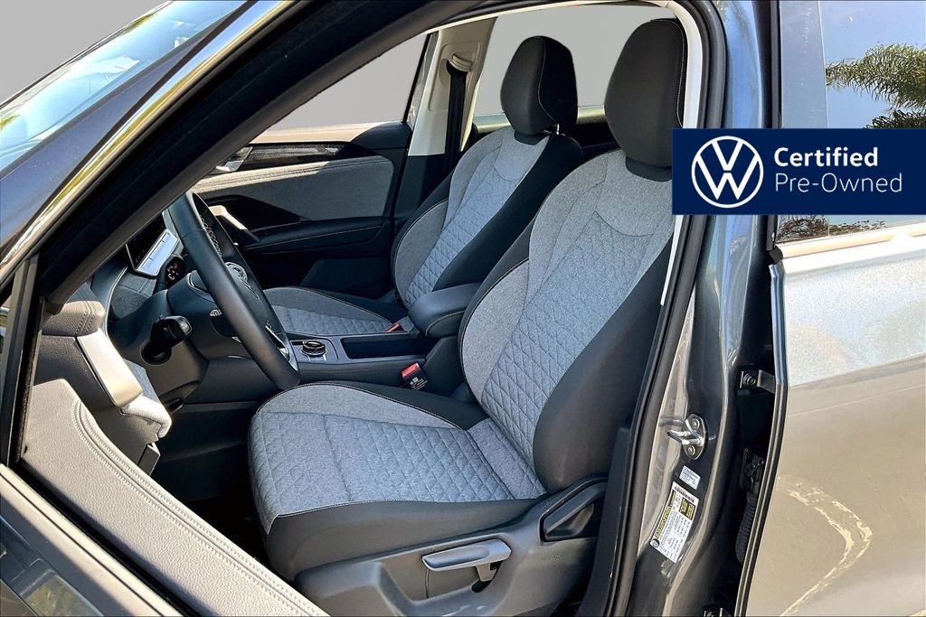 Certified Used 2025 Gray Volkswagen 2.0T S image 22