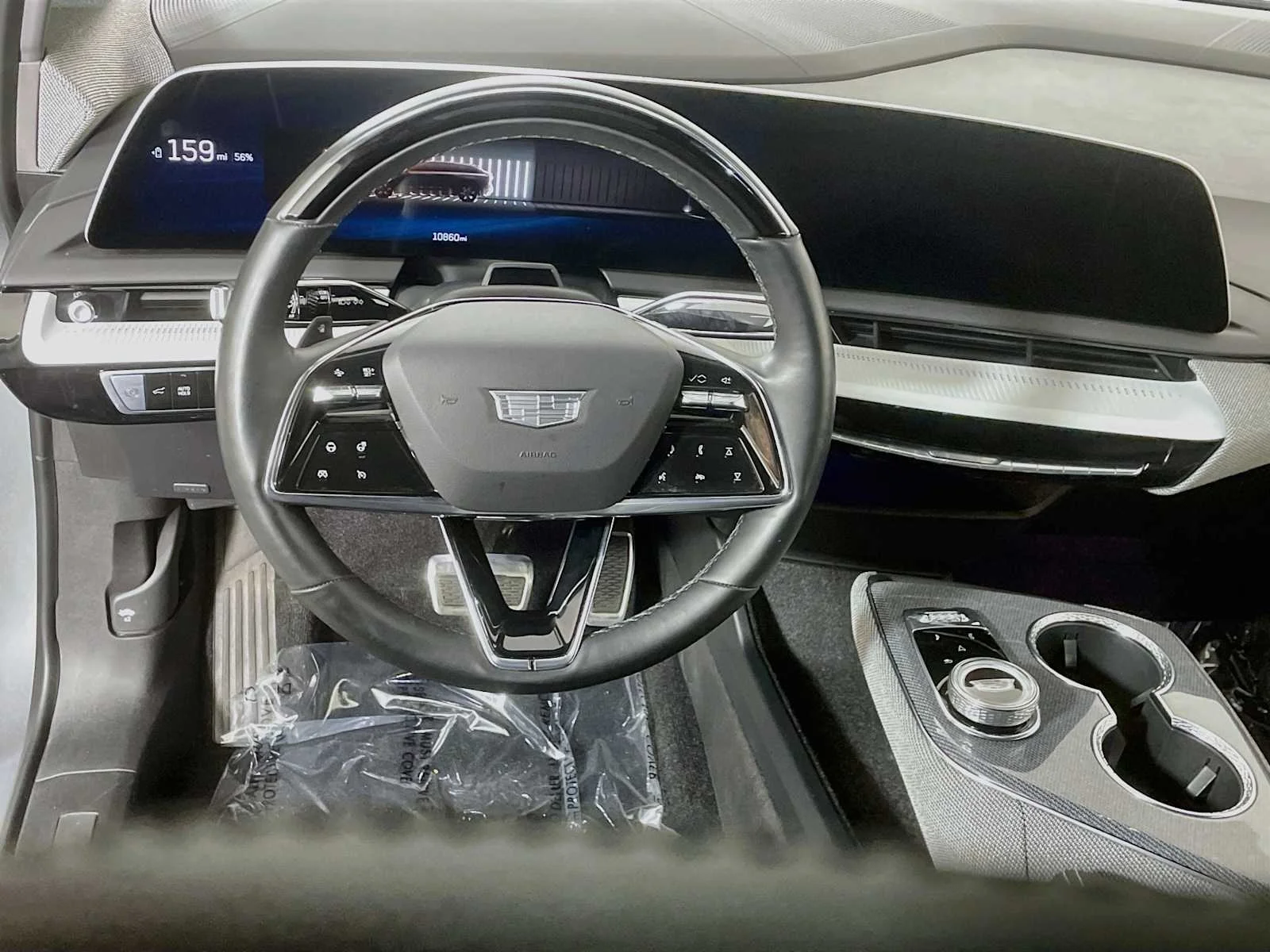 Used 2025 Argent Silver Metallic Cadillac Sport image 9