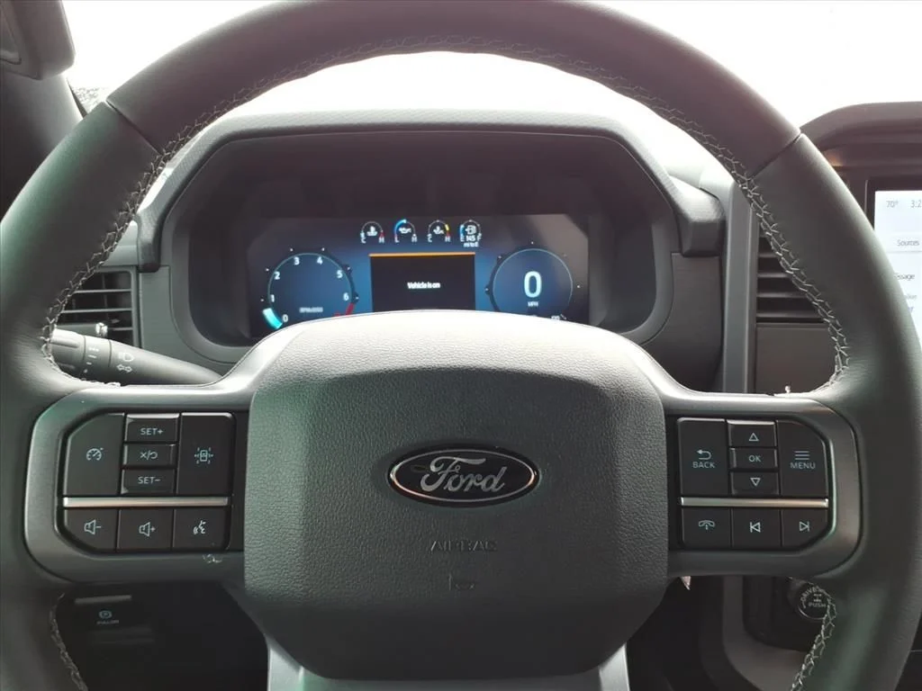 New 2026 Silver Ford XLT image 19