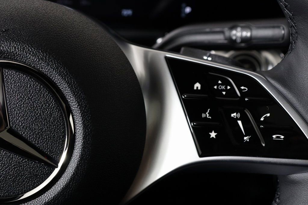 2025 Mercedes-Benz GLB Base - Photo 44