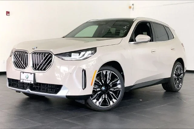 2026 BMW X3 30