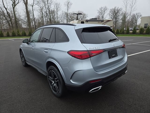 New 2026 Cirrus Silver Metallic Mercedes-Benz GLC300 image 5