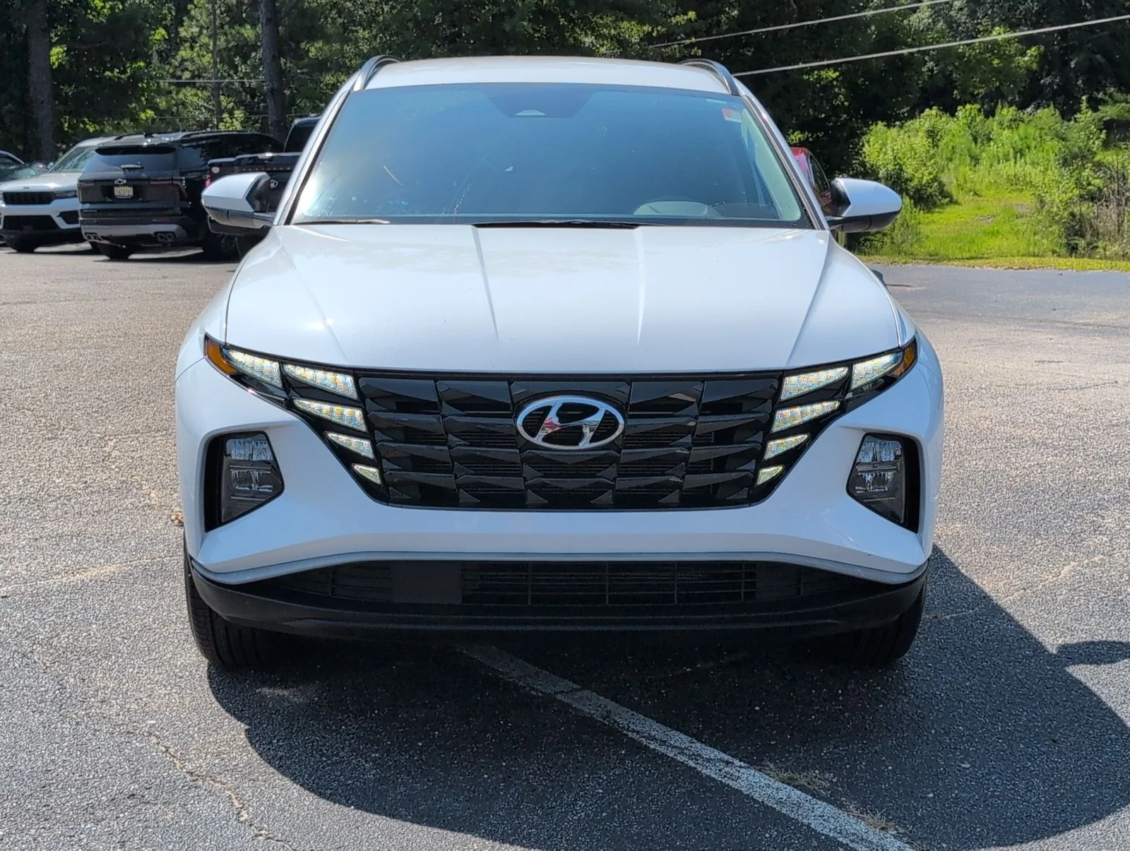 Used 2024 White Hyundai SEL image 10