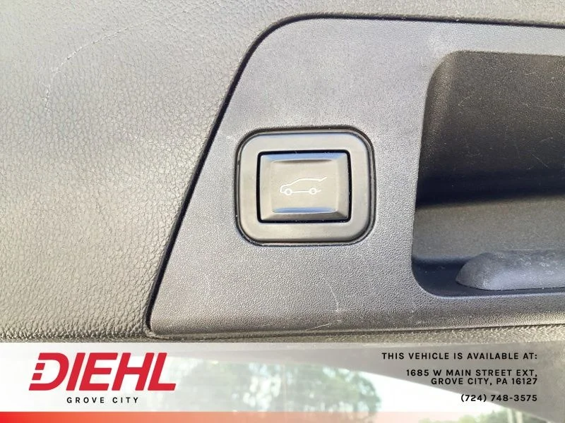 Used 2019 Silver Buick Preferred image 14