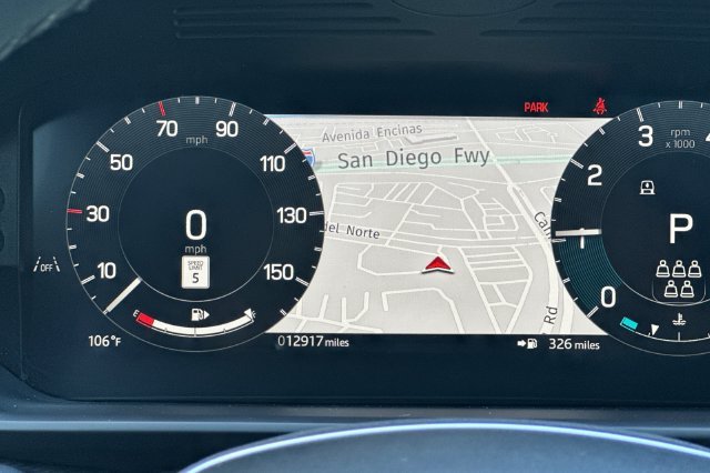 Certified Used 2025 White Land Rover Dynamic SE image 26