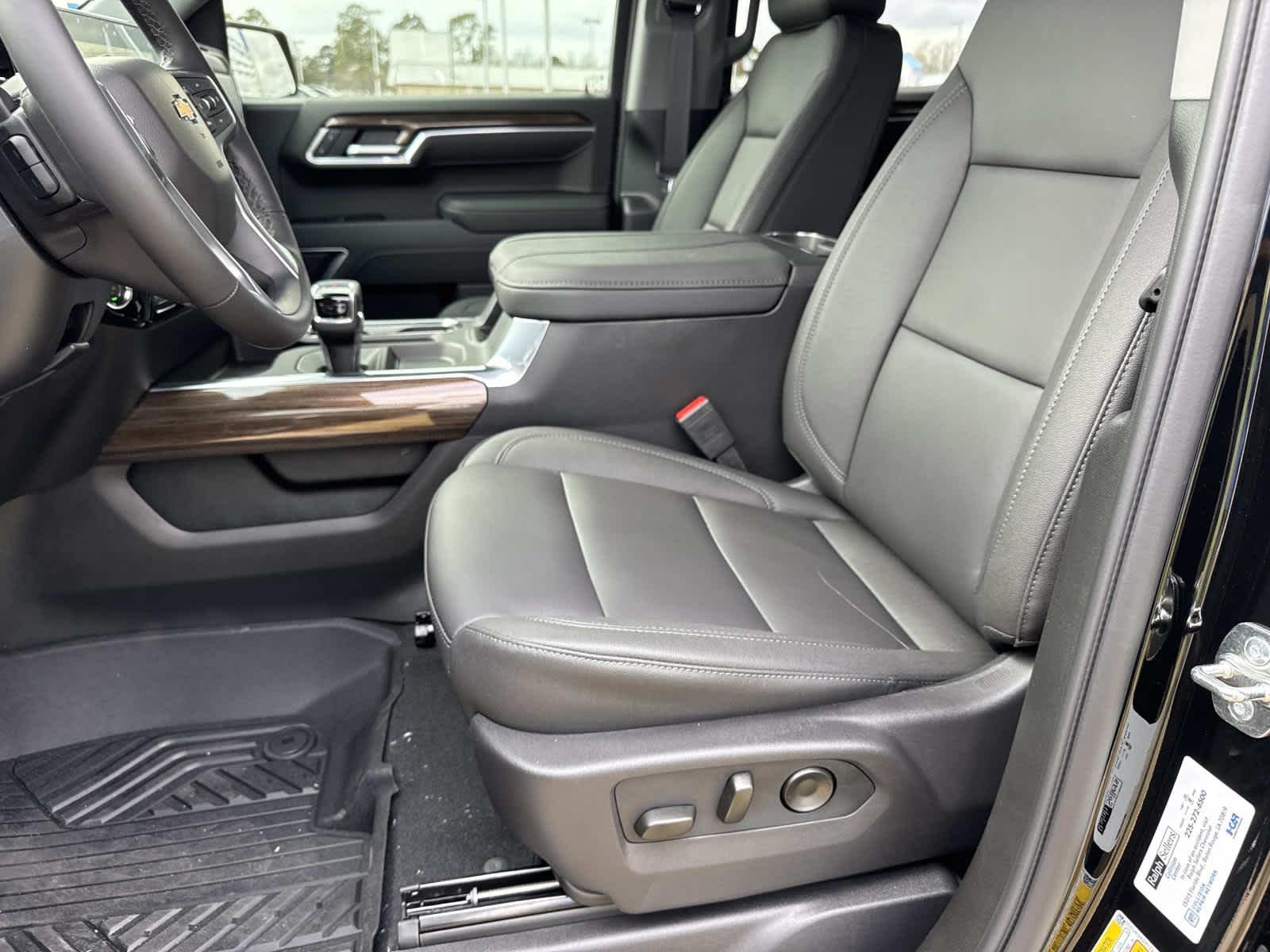 2026 Chevrolet Silverado 1500 LT - Photo 11