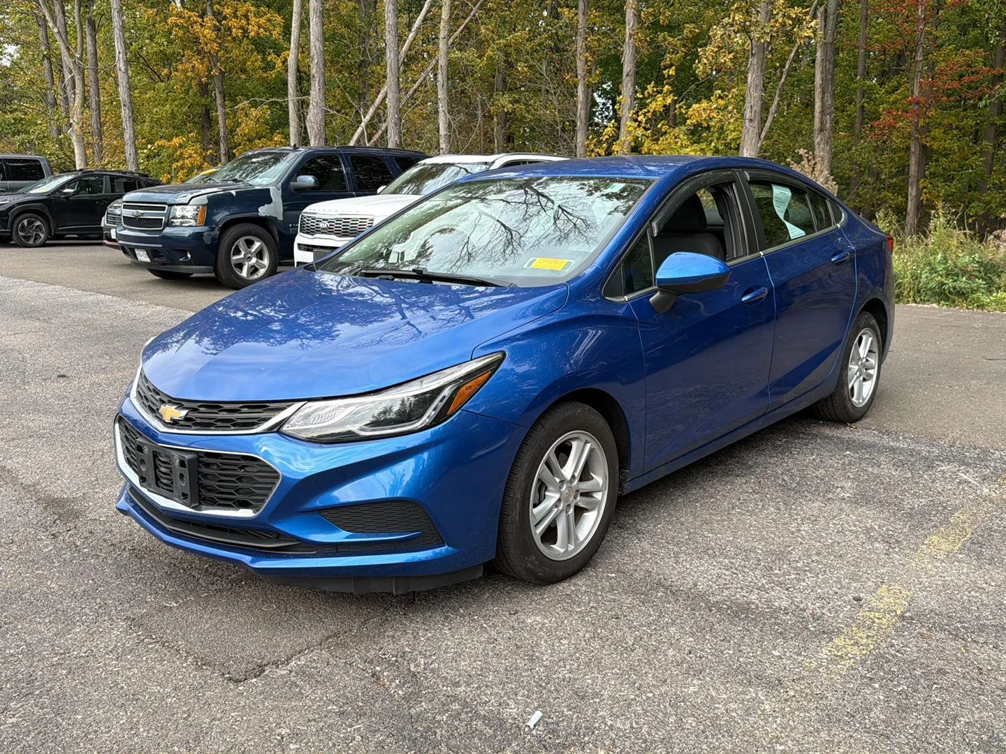 Used 2018 Kinetic Blue Metallic Chevrolet LT image 10