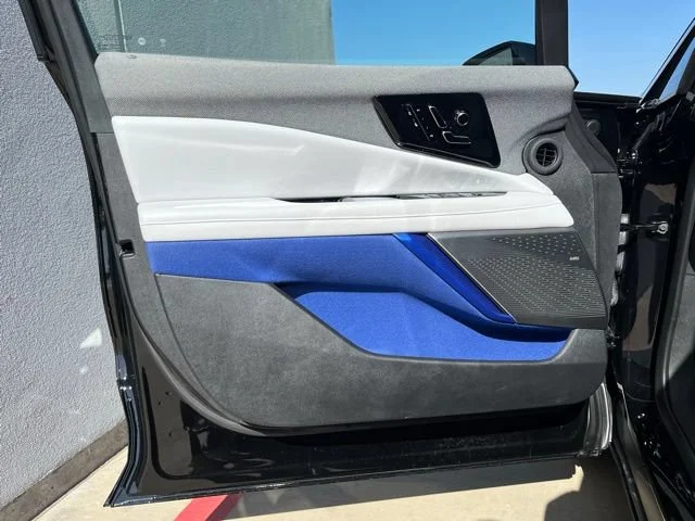 2025 Cadillac OPTIQ Luxury 1 - Photo 32